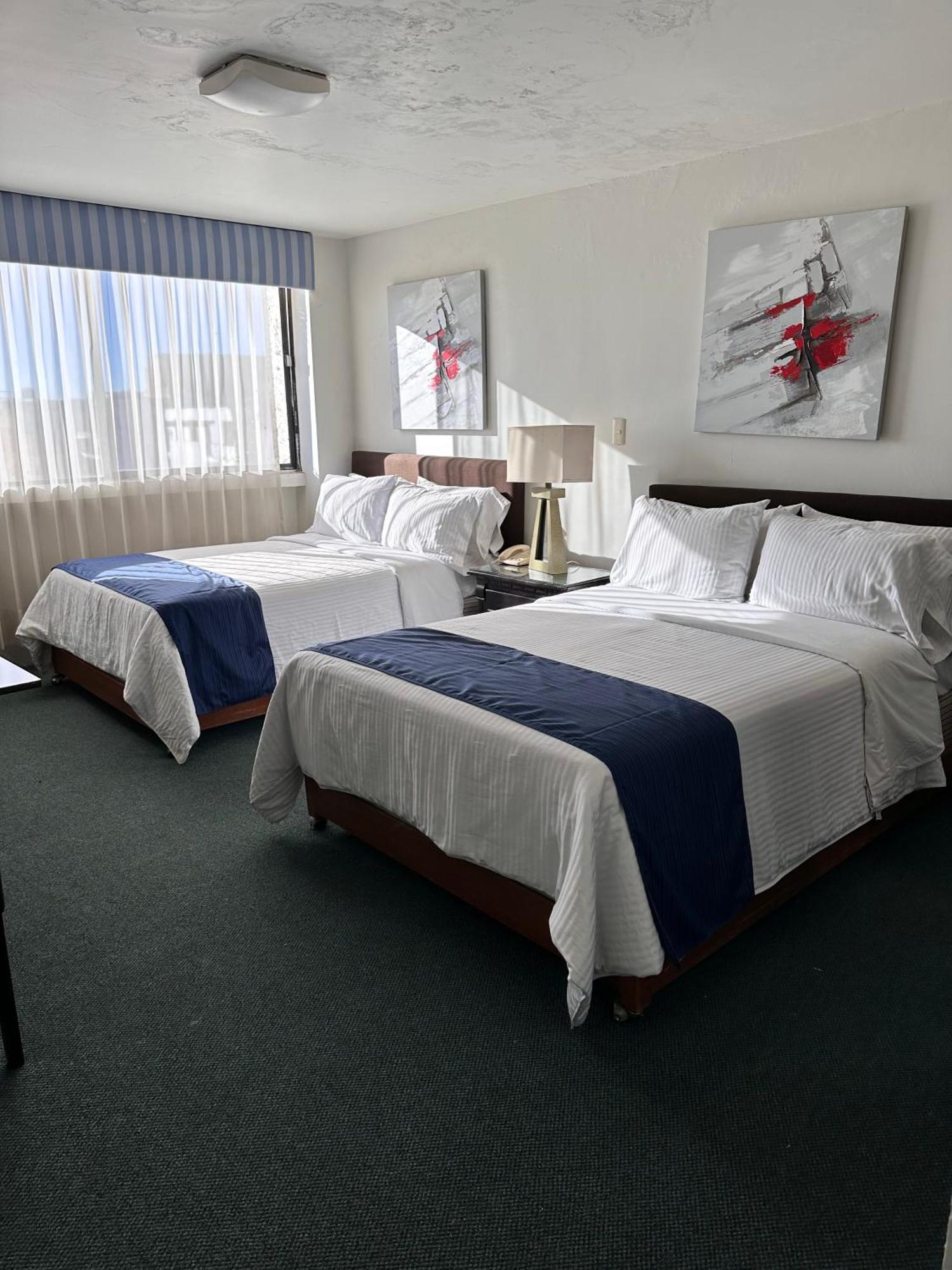 Hotel Del Fresno Fresnillo de González Echeverría Exteriör bild